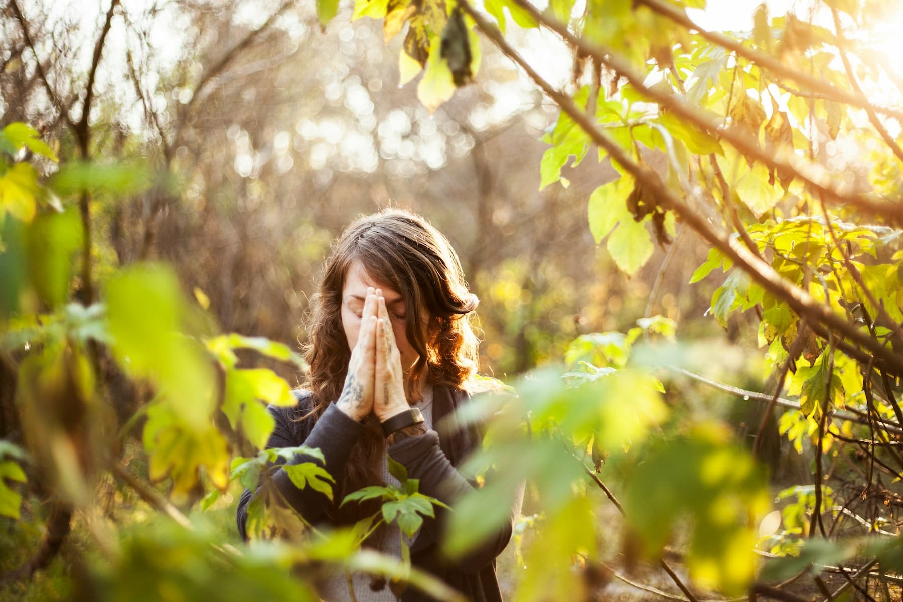pratique de méditation somatique en pleine nature dans l’esprit du F'Âme Yoga